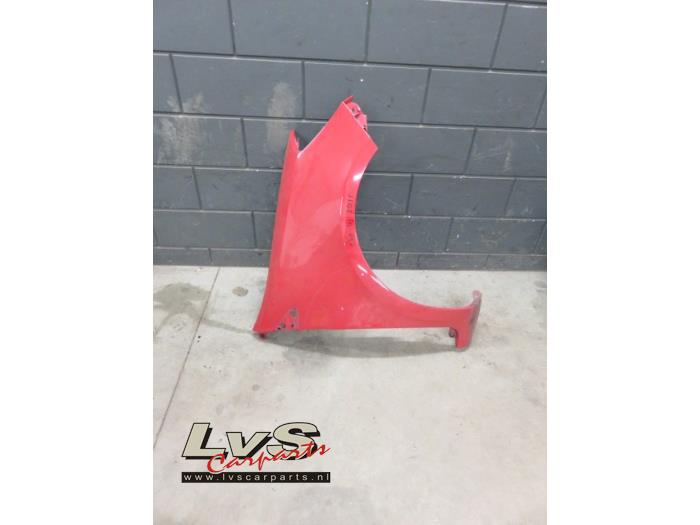 Renault Clio Front wing, right