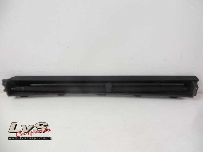 Kia Carens Store gauche