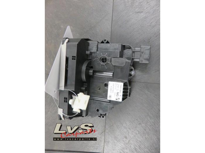 Opel Corsa Deurslot Mechaniek 2Deurs rechts