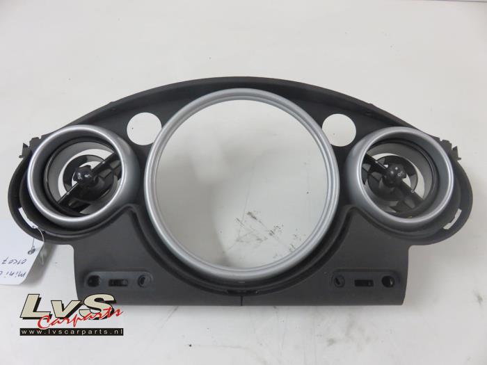 Mini Cooper S Dashboard part