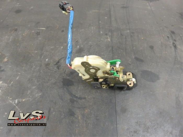 Kia Sorento Serrure portière mécanique 4portes arrière droite