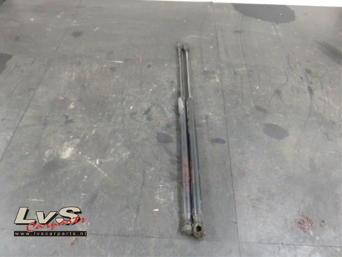 Kia Sorento Kit amortisseur gaz hayon