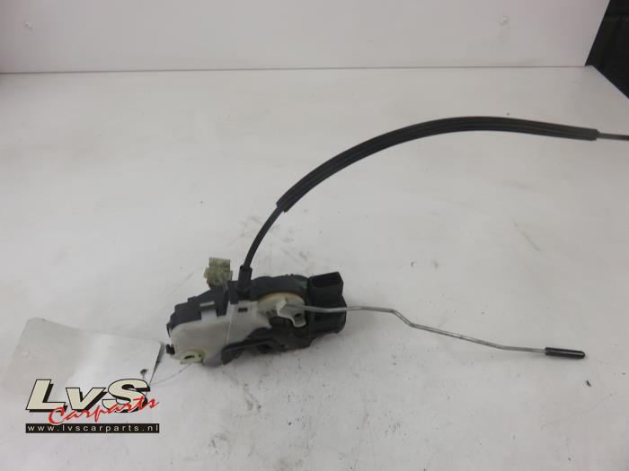 Opel Insignia Front door lock mechanism 4-door, right