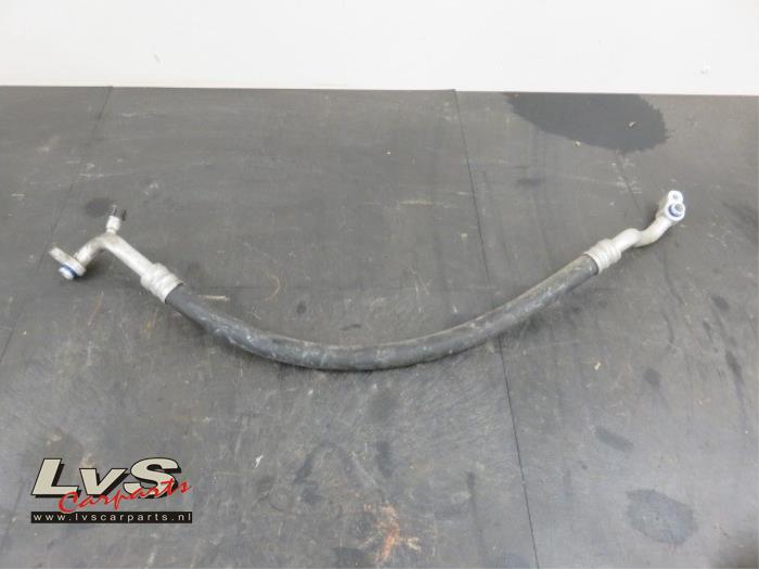 Kia Sorento Tuyau clim