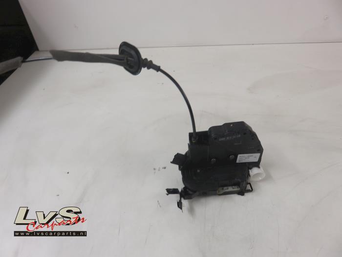 Renault Clio Door lock mechanism 4-door, front left