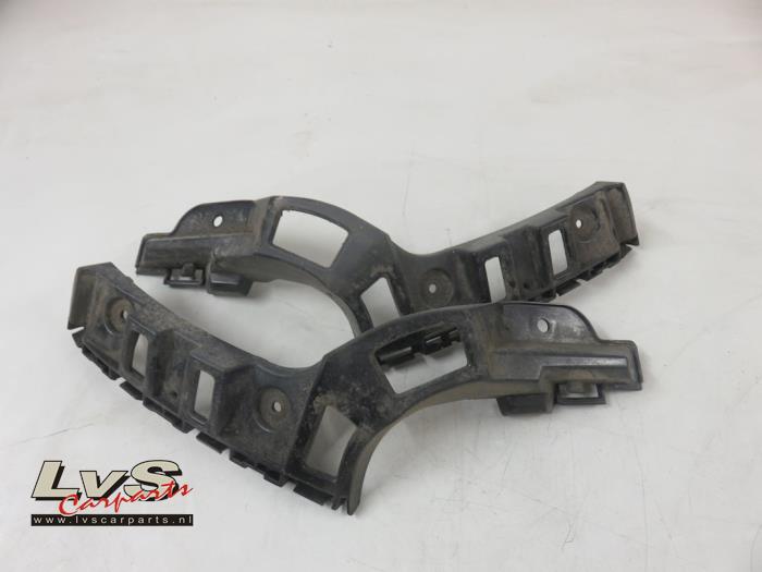 Volkswagen UP Bumpersteun rechts-achter