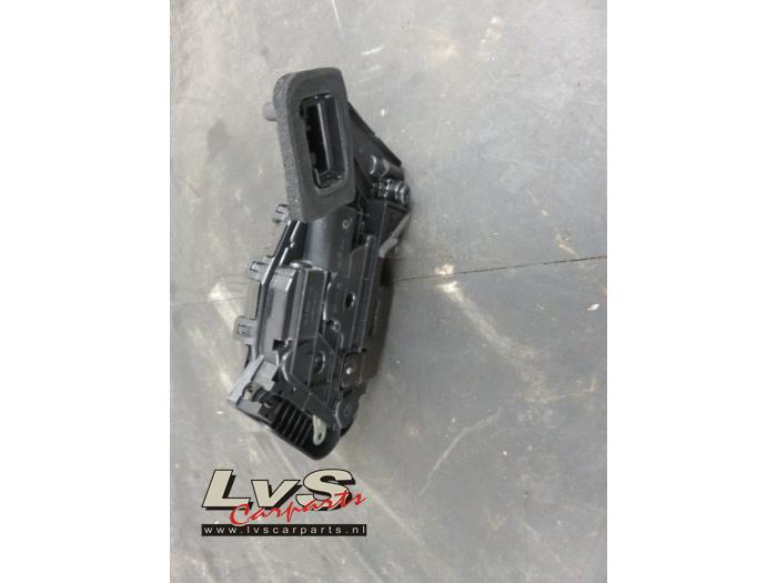 Volkswagen Polo Deurslot Mechaniek 4Deurs rechts-achter