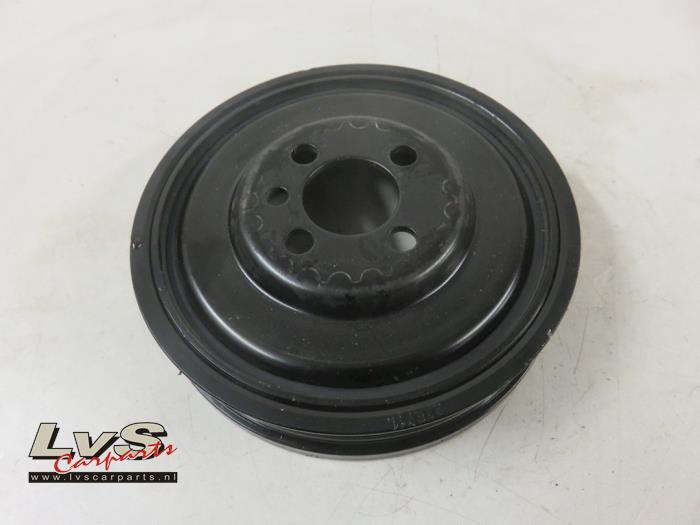 Krukas Poelie van een Volkswagen T-Roc I 2.0 TDI 150 16V 2017