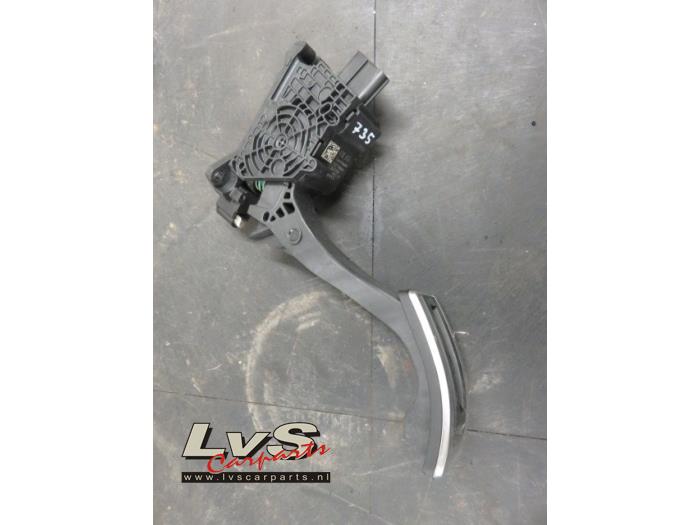 Volkswagen Polo Gaspedaal