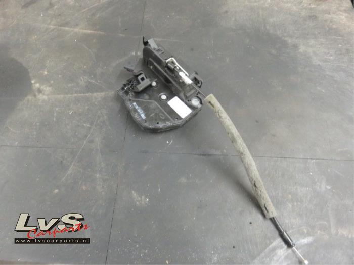 Renault Clio Rear door mechanism 4-door, right