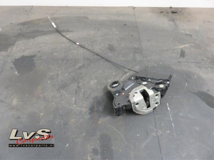 Toyota Prius Türschlossmechanik 4-türig links vorne