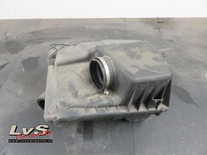 Opel Astra Air box