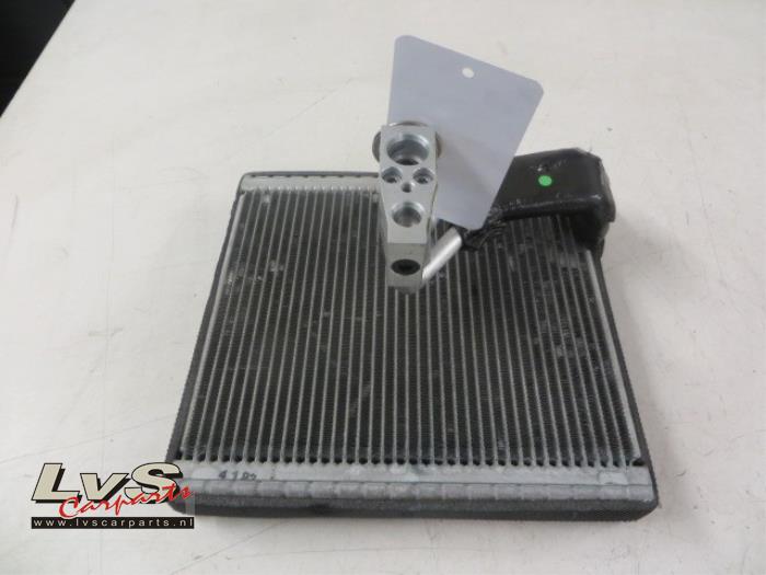 Volkswagen Golf Aircoverdamper