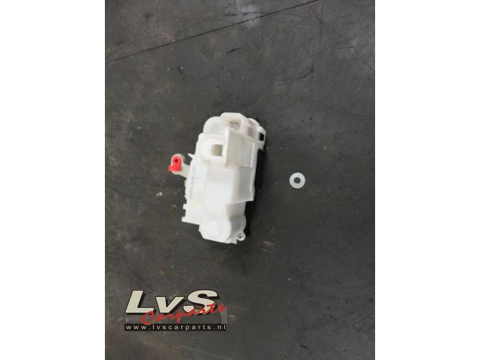 Fiat 500 Deurslot Mechaniek 2Deurs rechts