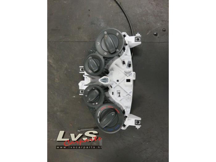 Ford KA Kachel Bedieningspaneel