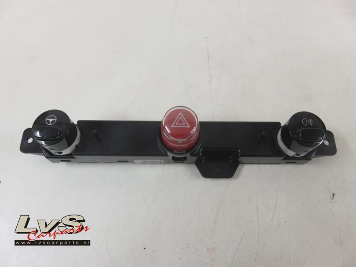 Fiat 500 Panic lighting switch