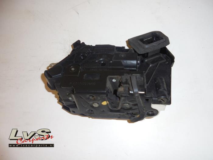 Volkswagen Polo Deurslot Mechaniek 2Deurs rechts