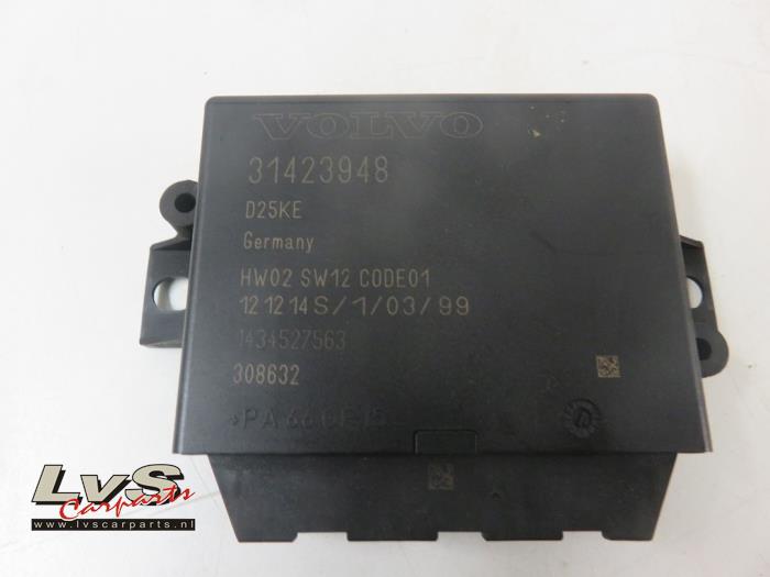 Volvo S60 PDC Module