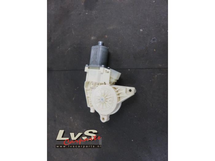 Mercedes Vito Door window motor