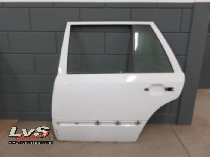 Mercedes E-Klasse Tür 4-türig links hinten