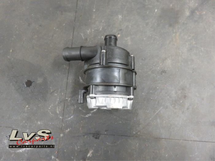 Audi A3 Additional water pump