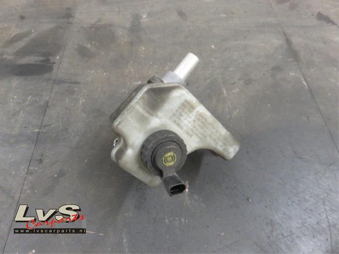 Seat Alhambra Hoofdremcilinder