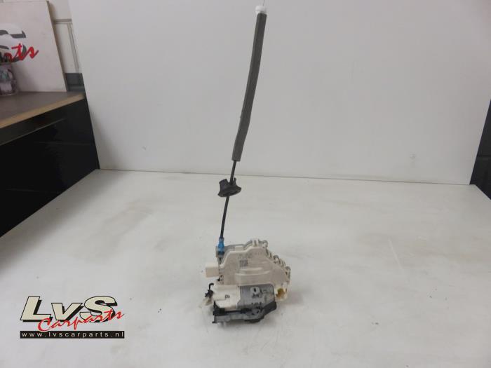 Audi A3 Deurslot Mechaniek 4Deurs links-voor