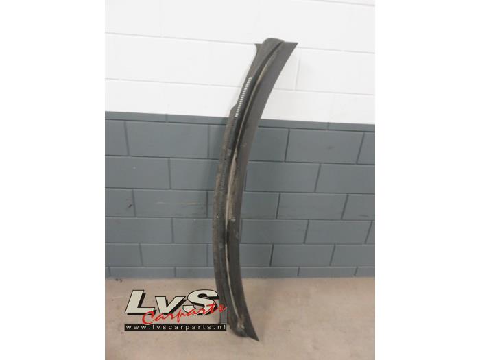 Volkswagen Transporter Cowl top grille