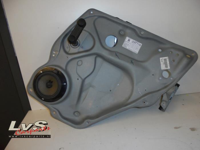 Mercedes B-Klasse Rear door window mechanism 4-door, right