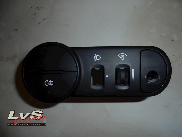 Hyundai I10 Light switch