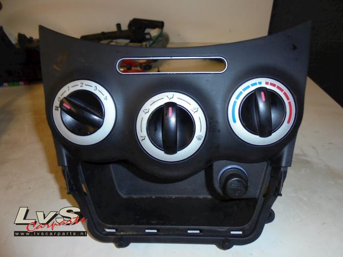 Hyundai I10 Heater control panel