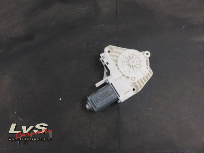 Audi A1 Door window motor