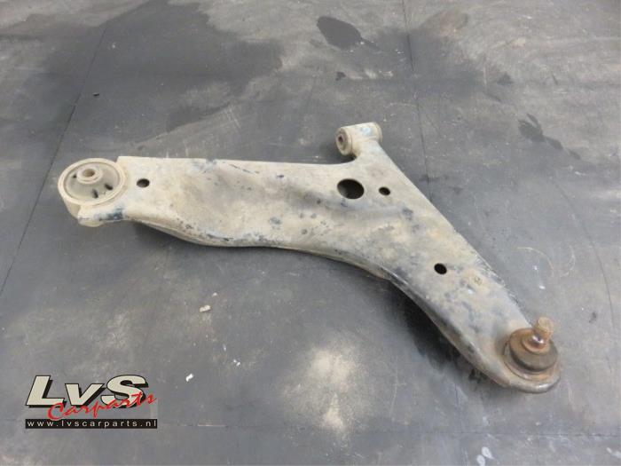 Hyundai I10 Front wishbone, right