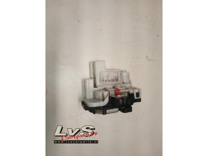 Fiat 500 Deurslot Mechaniek 2Deurs rechts