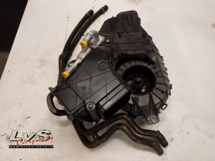 Begagnade Värmarhus Volkswagen Transporter T5 1.9 TDi Pris € 133,00 Marginaltabell erbjuds av LvS Carparts