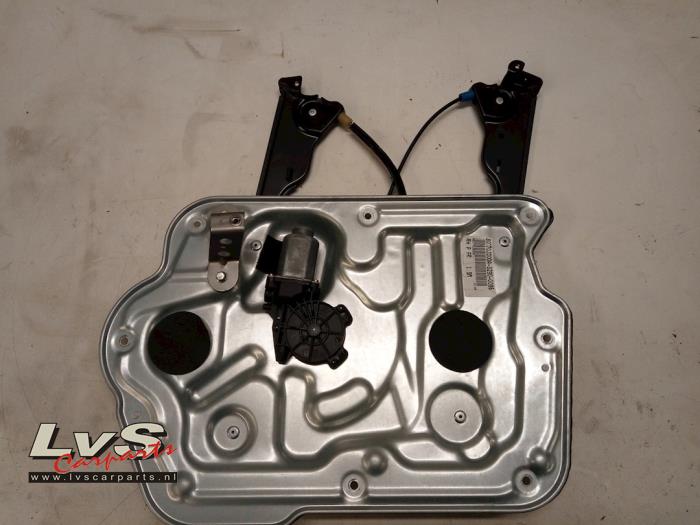 Nissan Qashqai Window mechanism 4-door, front right
