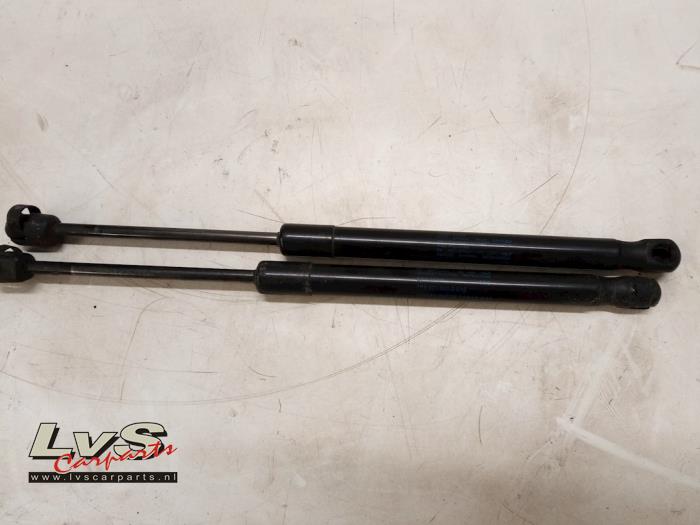 Volkswagen UP Kit amortisseur gaz hayon