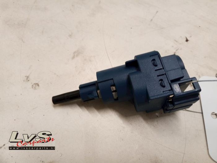 Volkswagen UP Koppeling schakelaar