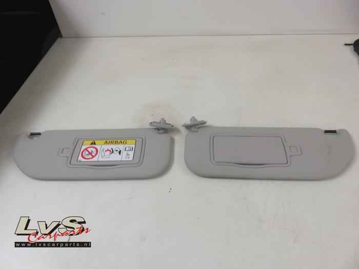 Peugeot 108 Pare-soleil