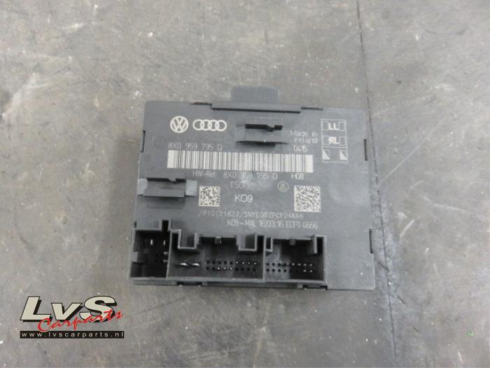 Audi A1 Central door locking module