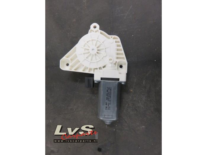 Volkswagen Golf Door window motor