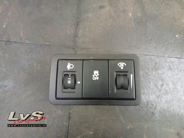 Hyundai I20 AIH headlight switch