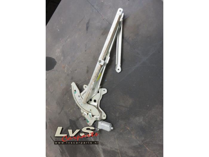 Suzuki Alto Window mechanism 4-door, front right