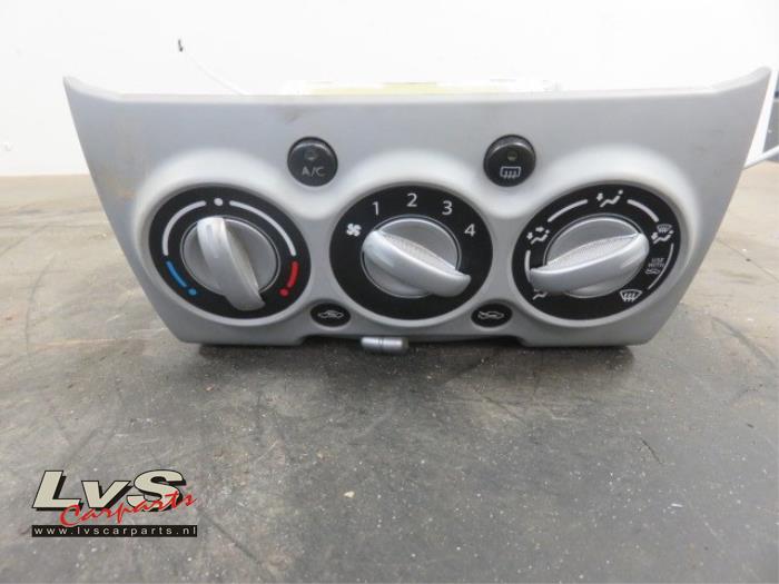 Suzuki Alto Heater control panel