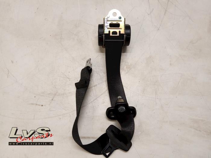 Mitsubishi Colt Ceinture de sécurité arrière centre