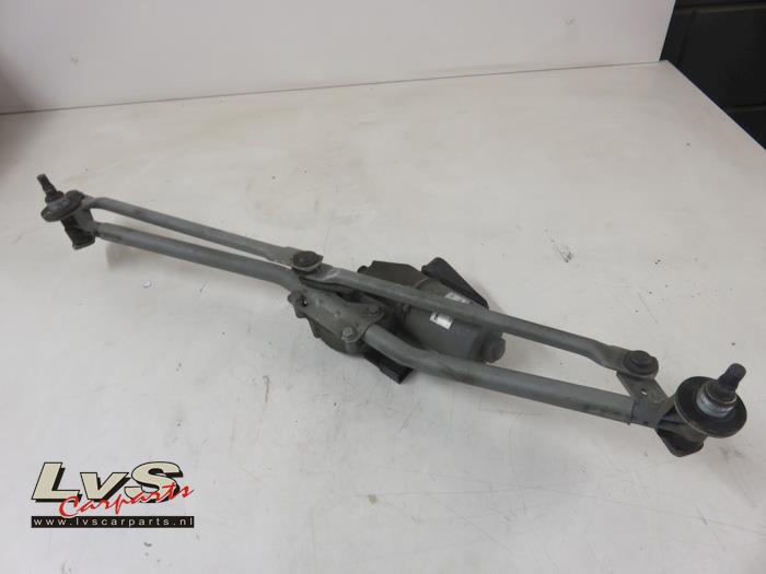 Volkswagen Crafter Wiper motor + mechanism