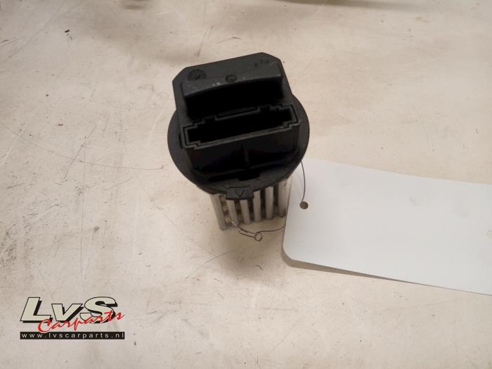 Volkswagen Crafter Kachel Weerstand