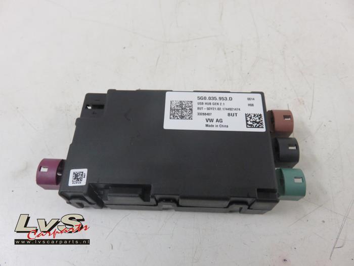 Volkswagen Polo Inverter, miscellaneous
