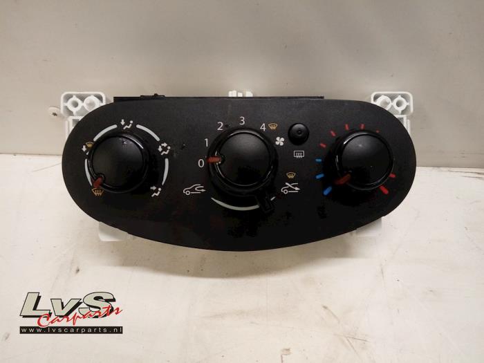 Renault Twingo Panneau de commandes chauffage