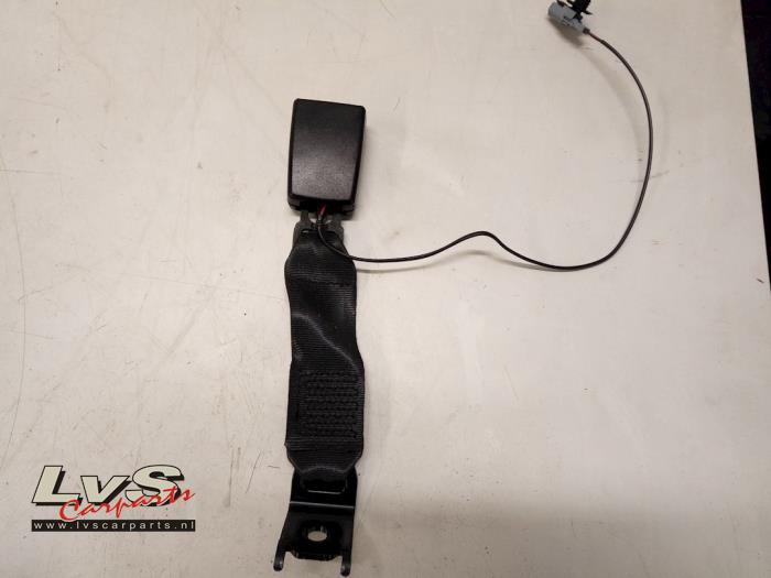 Renault Twingo Rear seatbelt buckle, centre